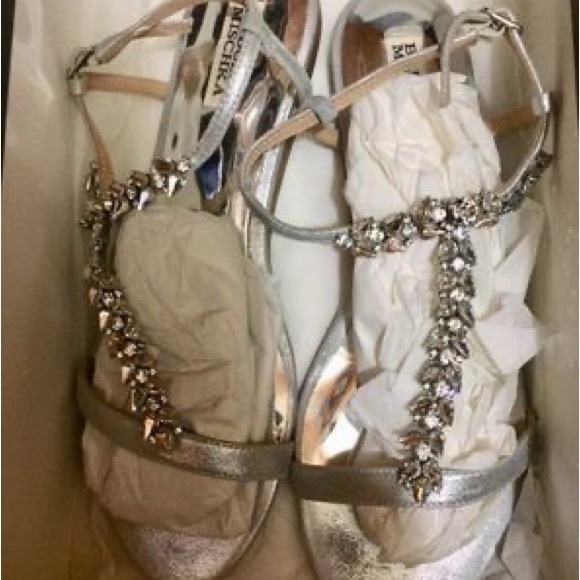 Gorgeous Badgley Mischka sandals size 9.5 - Picture 2 of 3